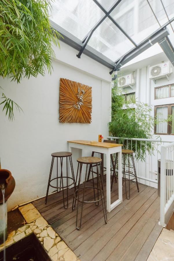 Urbanest Inn House Slipi 자카르타 외부 사진
